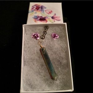 necklace & purple rose earrings 🌸